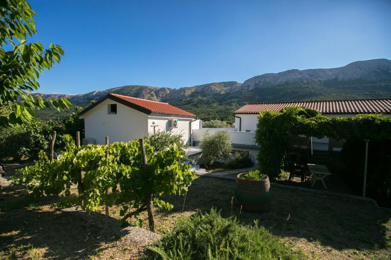 Villa Carmen Draga Bascanska Exterior foto