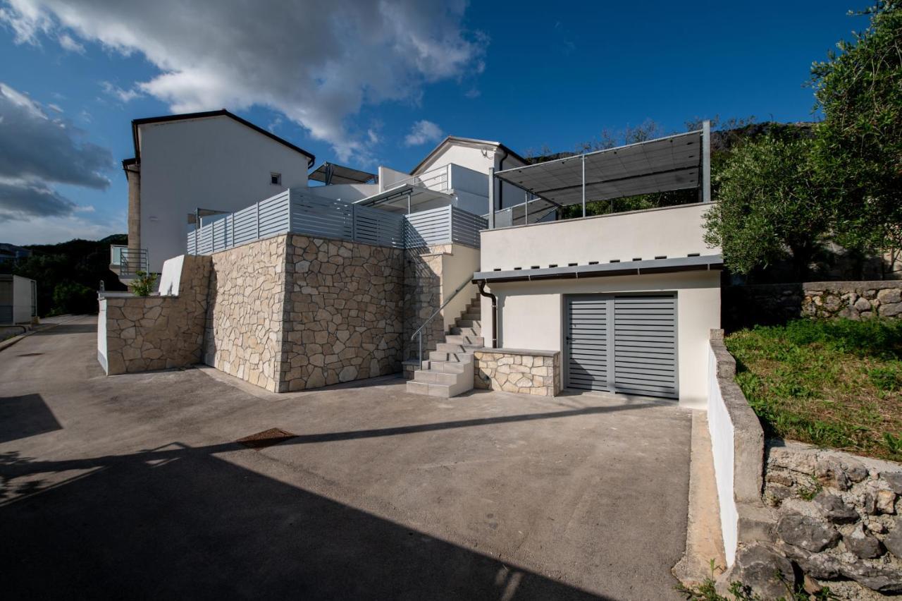 Villa Carmen Draga Bascanska Exterior foto